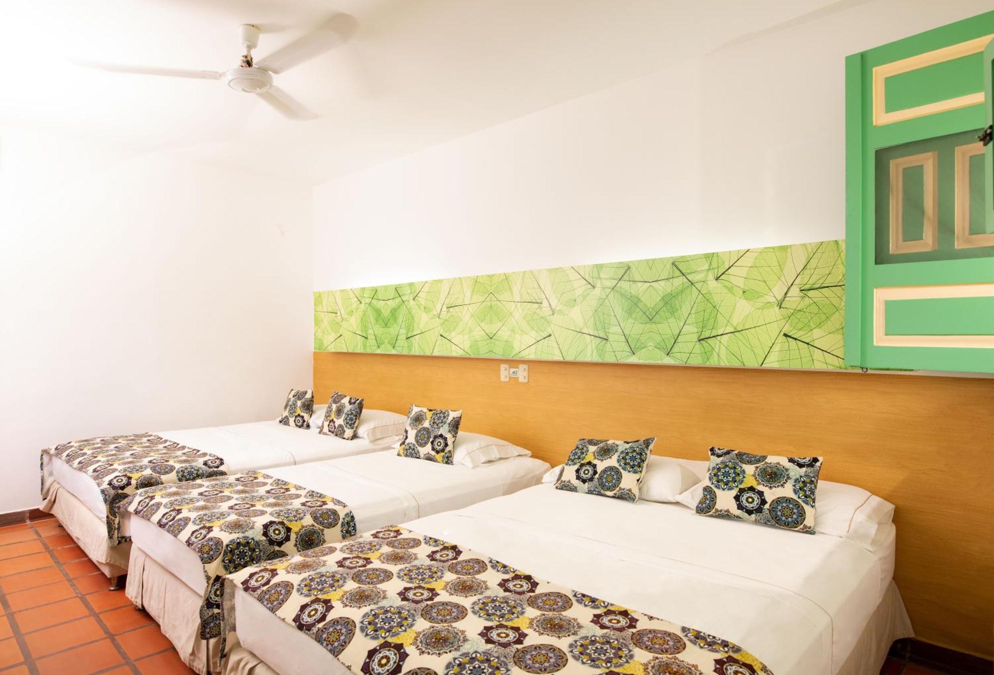 Hotel Eden Parque Del Cafe Montenegro Rom bilde
